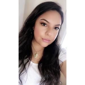 Meet your Posher, Yareli